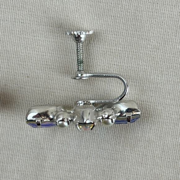 B. David Aurora Borealis Marquis Rhinestone Screw Back Clip On Vintage Earrings - Picture 8 of 12